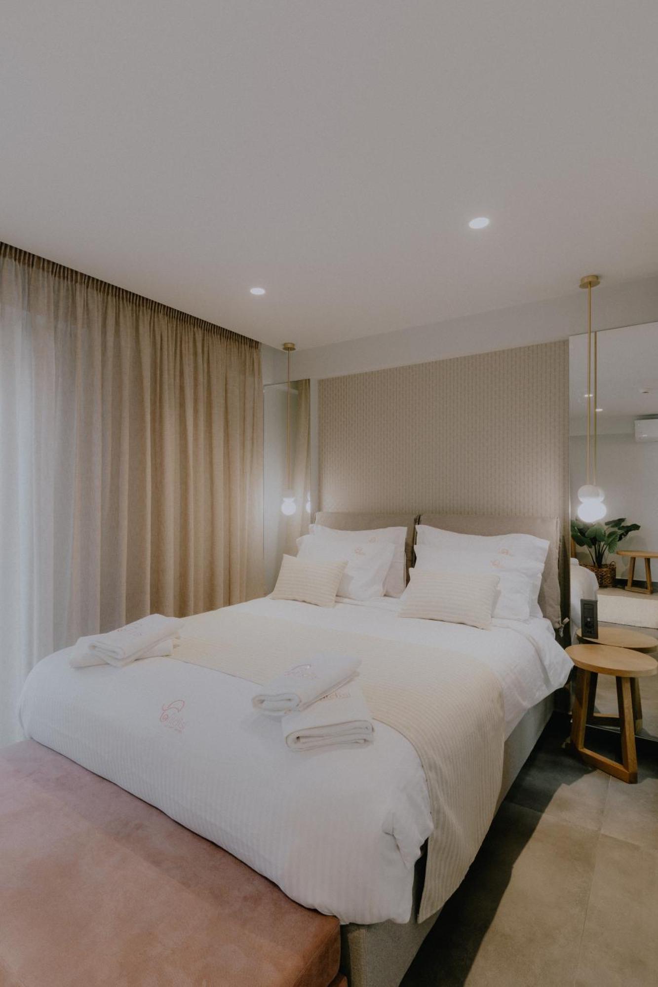 Fildisi Luxury Suites 纳夫普利翁 外观 照片