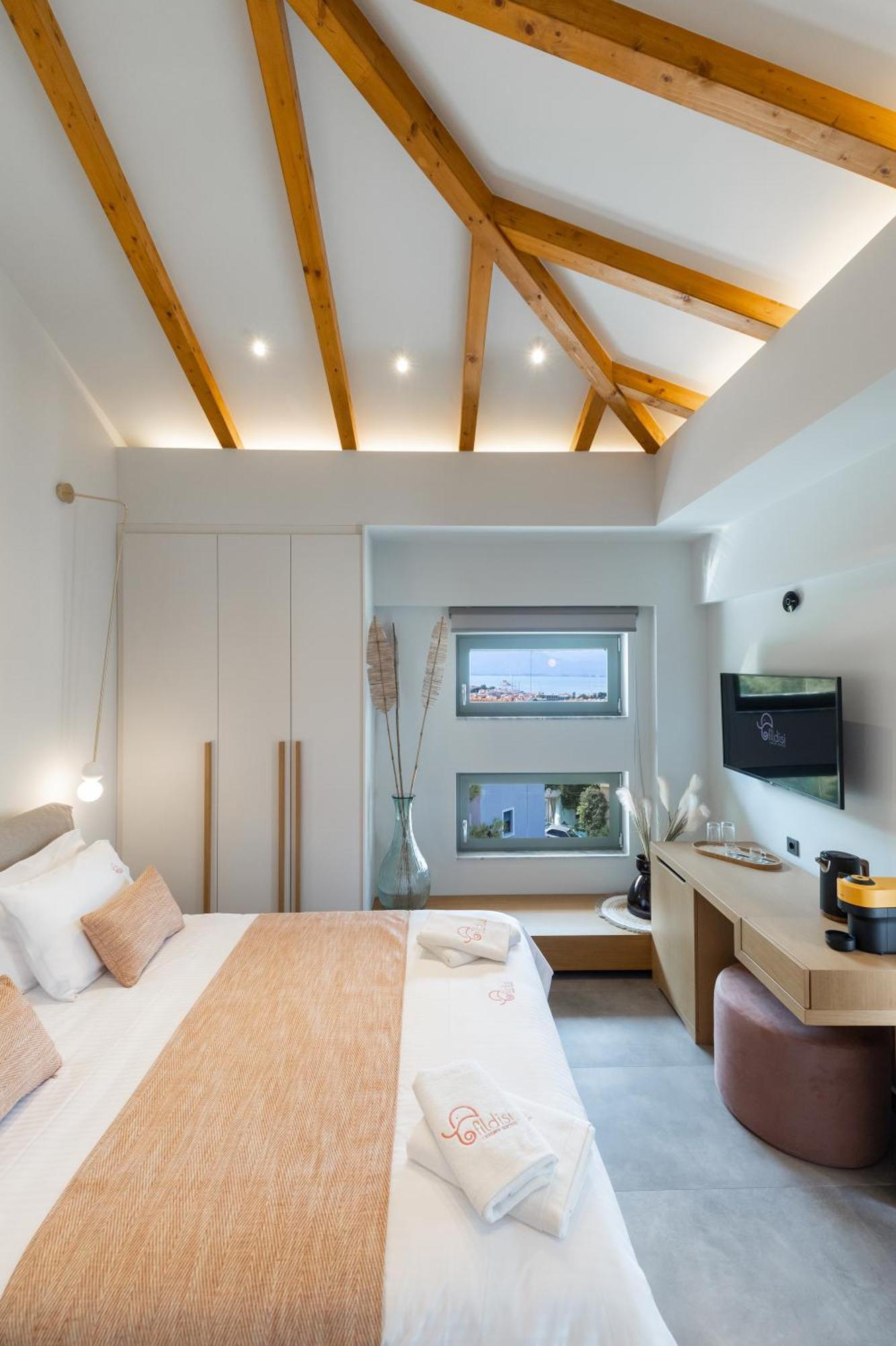 Fildisi Luxury Suites 纳夫普利翁 外观 照片