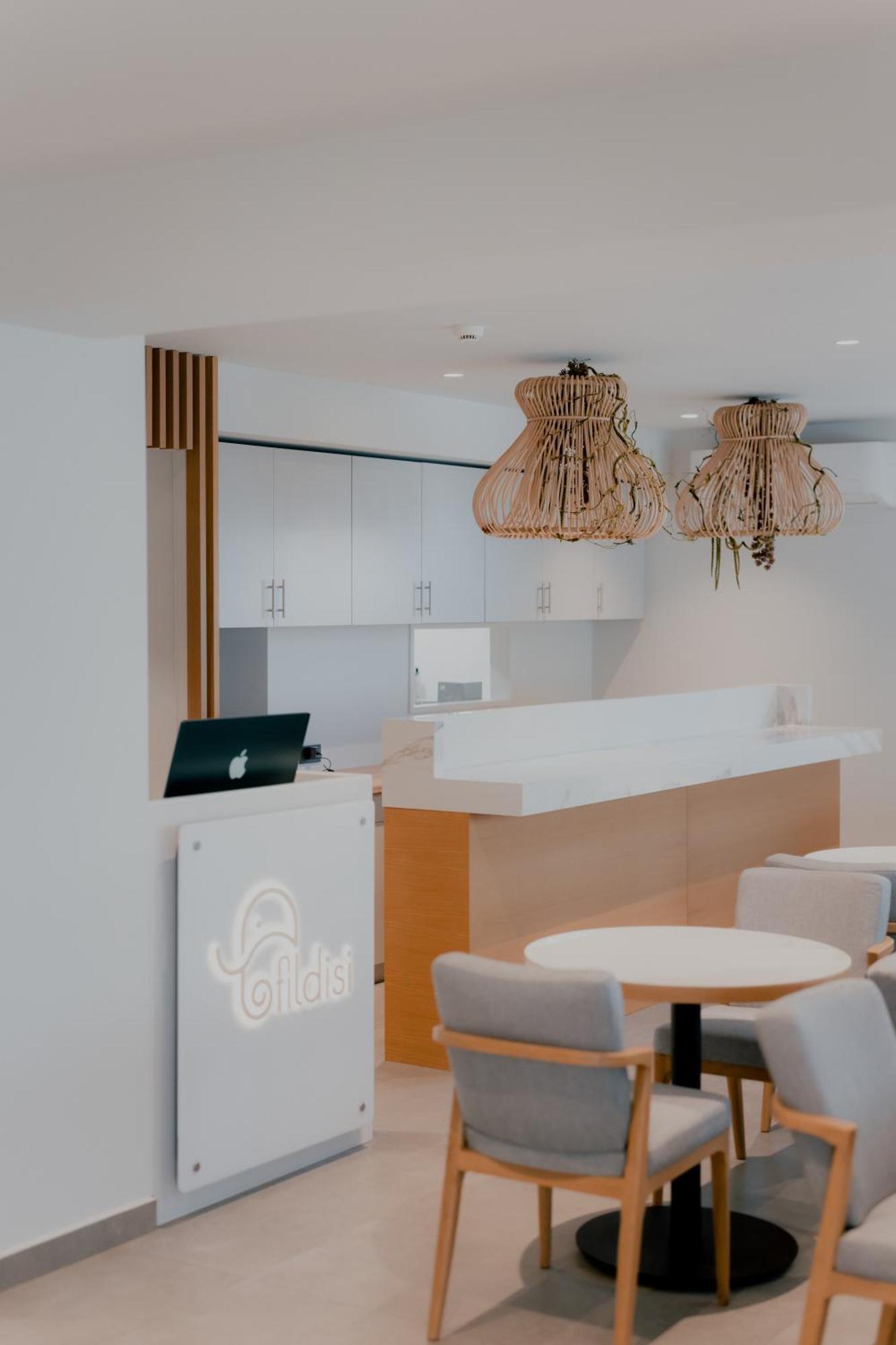 Fildisi Luxury Suites 纳夫普利翁 外观 照片