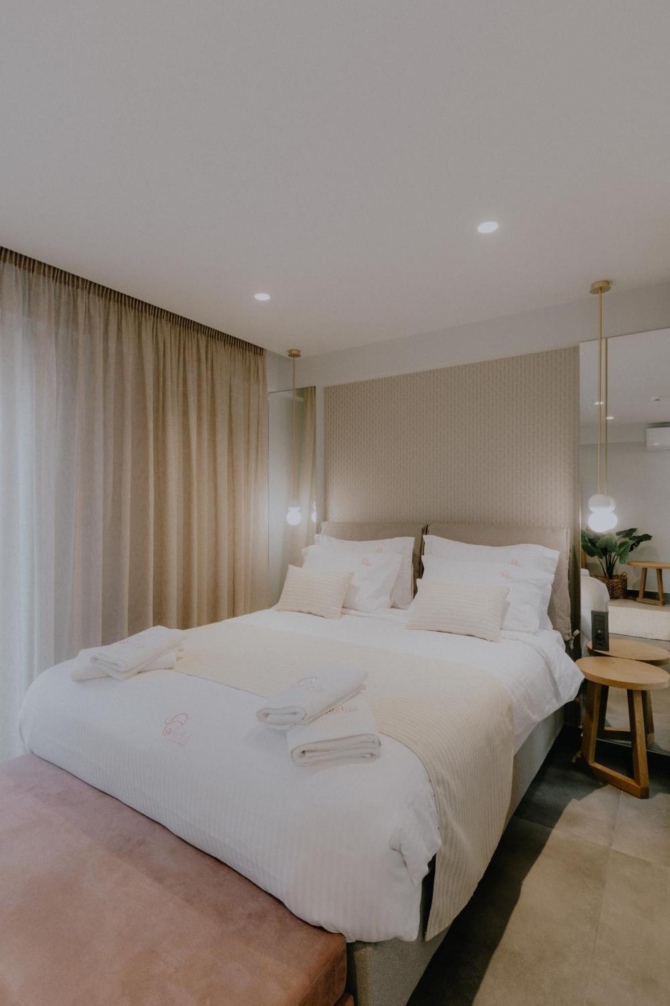 Fildisi Luxury Suites 纳夫普利翁 客房 照片